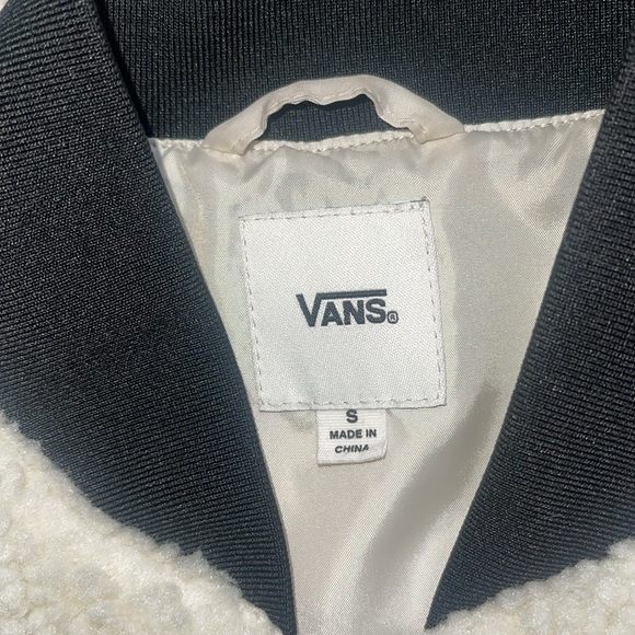 Vans zip up coat - Picture 2 of 4